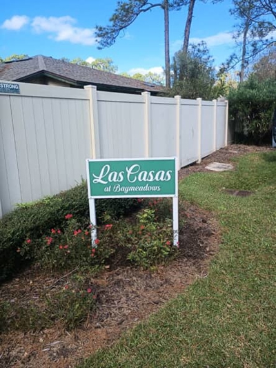 Exterior Signs Photo